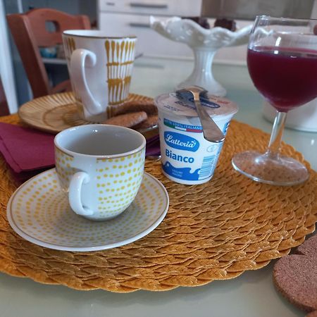 A Un Passo Da... B&B Elmas Εξωτερικό φωτογραφία