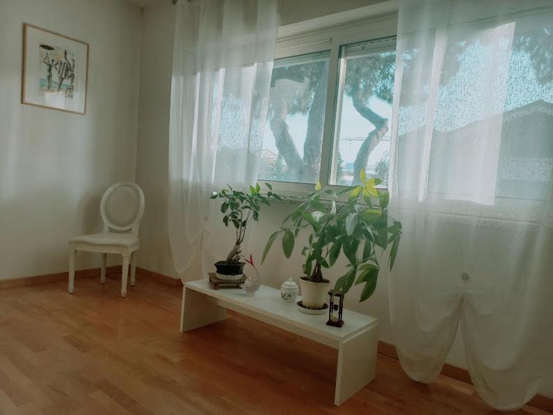 A Un Passo Da... B&B Elmas Εξωτερικό φωτογραφία